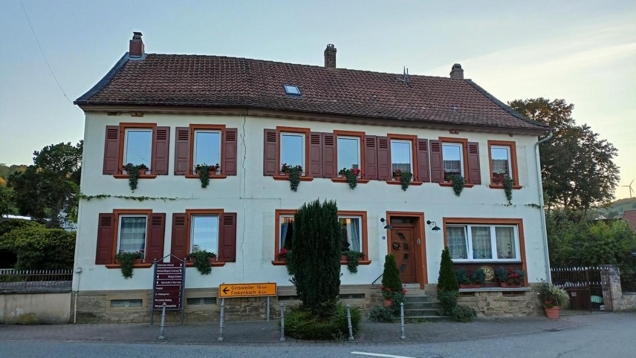 Urlaub Mit Charme In Der Kleinsten Stadt Der Pfalz. Obermoschel Bagian luar foto